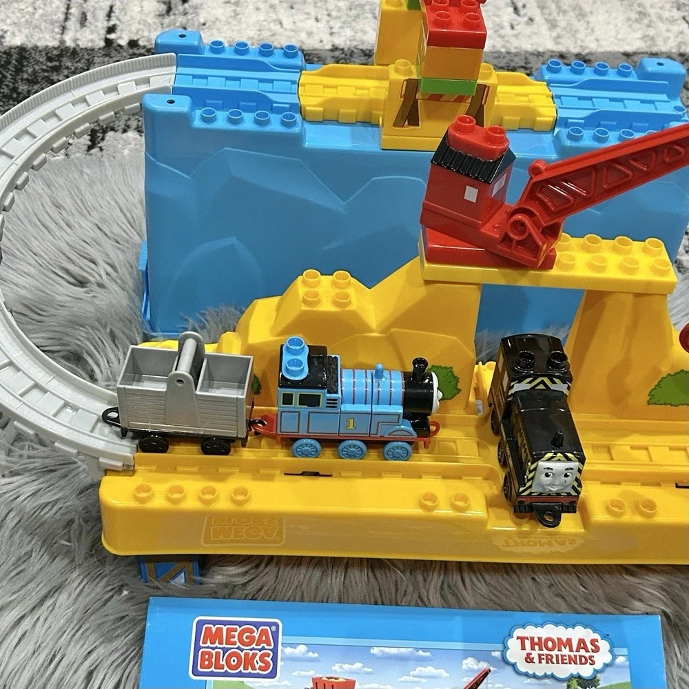 Mega Bloks #10519 Thomas & Friends‎ Busy Day at the Quarry